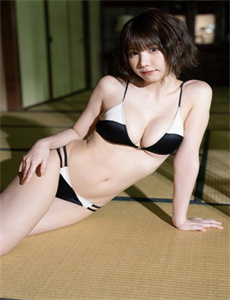 《喜爱夜蒲2》床戏-搓开美女衣服-妄撮