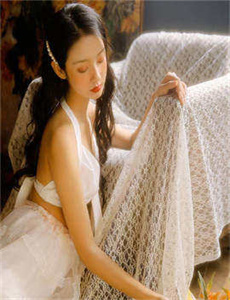 久久草色播-美女mm118